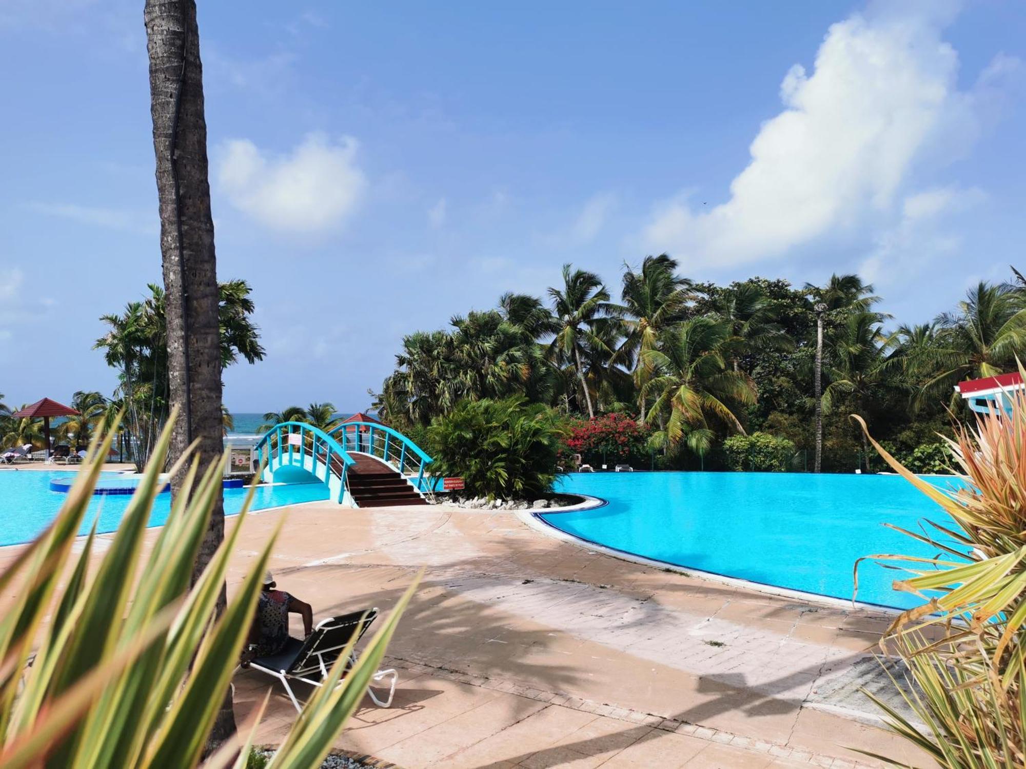 Appart T3 Village Vacances Sainte-Anne Courcelles Экстерьер фото
