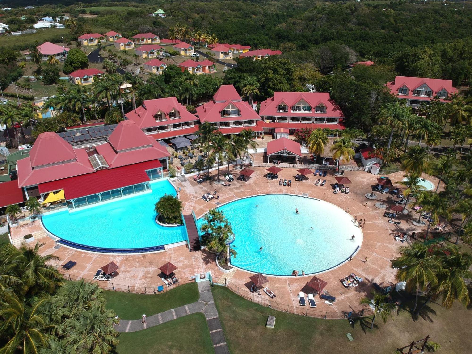 Appart T3 Village Vacances Sainte-Anne Courcelles Экстерьер фото
